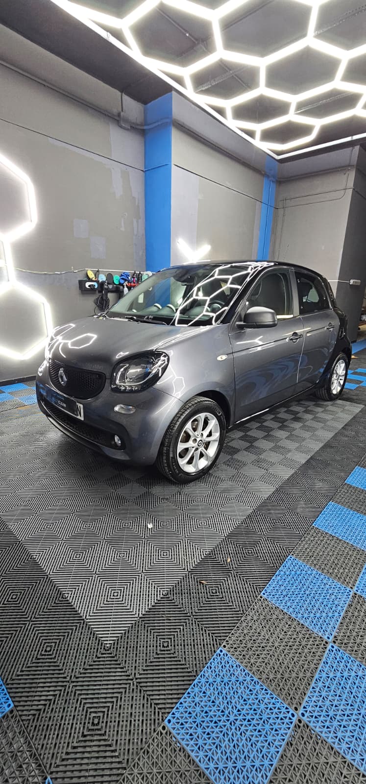 31f518af 5923 44ed bea3 6bebe323367f